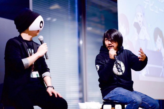 中野崇：LINEマンガ編集部 編集長。株式会社スクウェア・エニックス在職時に青年漫画誌「ヤングガンガン」「ビッグガンガン」の創刊編集長を歴任。2017年1月、LINE株式会社に入社し、LINEマンガ編集部 編集長としてオリジナル作品のプロデュースに従事。